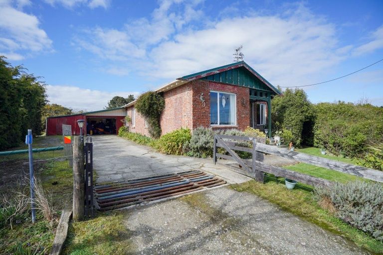 Photo of property in 30 Mataura Island Factory Road, Mataura Island, Wyndham, 9891