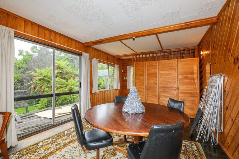 Photo of property in 61 Robinson Avenue, Holdens Bay, Rotorua, 3010