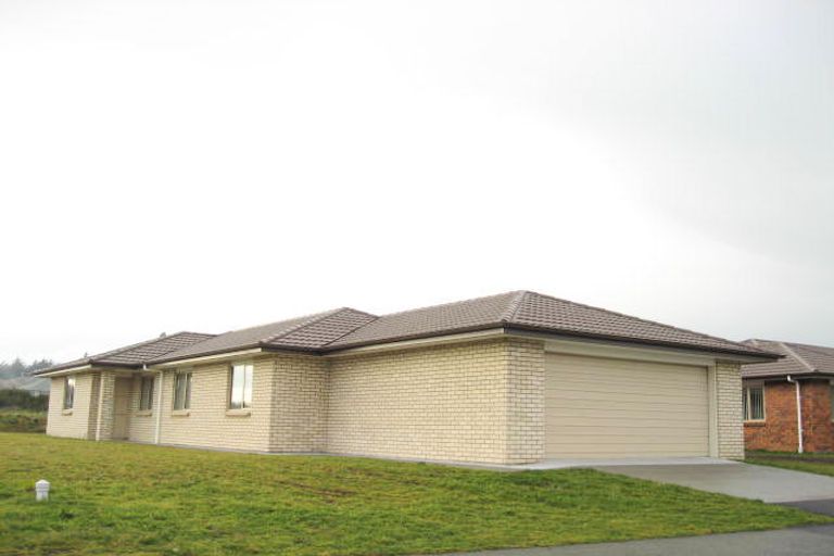 Photo of property in 36 Mavora Crescent, Heidelberg, Invercargill, 9812