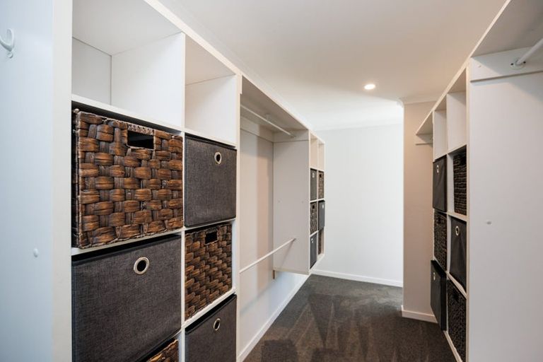 Photo of property in 47 Karina Terrace, Roslyn, Palmerston North, 4414