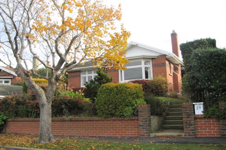 Photo of property in 29 Grandview Crescent, Opoho, Dunedin, 9010