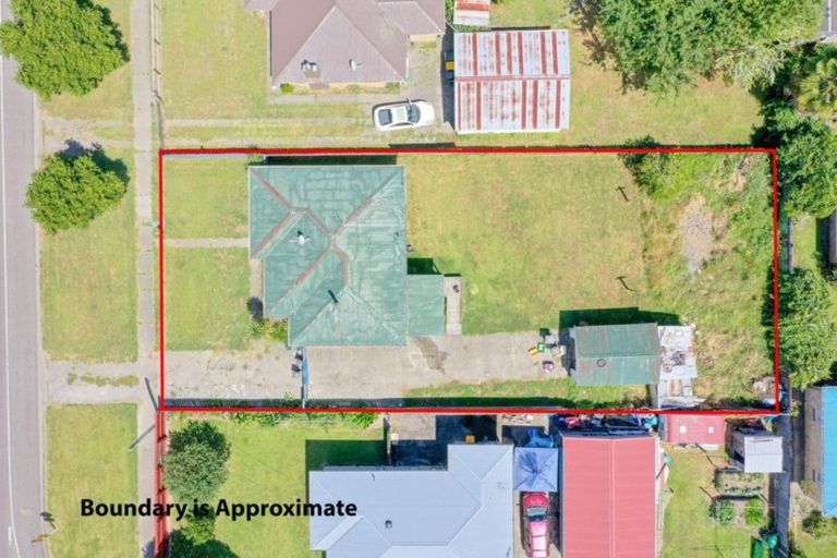 Photo of property in 69 Mckenzie Street, Taneatua, 3123