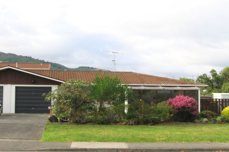 Photo of property in 96 Belvedere Avenue, Waikanae, 5036