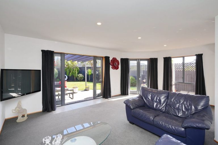 Photo of property in 29 Stillwater Avenue, Burwood, Christchurch, 8083