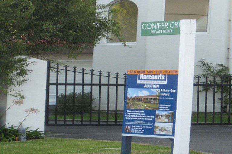 Photo of property in 11 Conifer Court, Raumati Beach, Paraparaumu, 5032