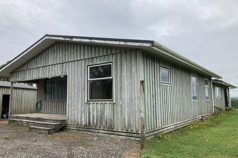 Photo of property in 254 Lincoln Road, Inglewood, 4389