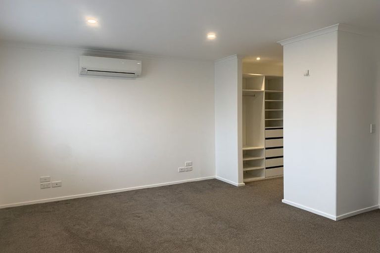 Photo of property in 189 Hobsonville Point Road, Hobsonville, Auckland, 0616