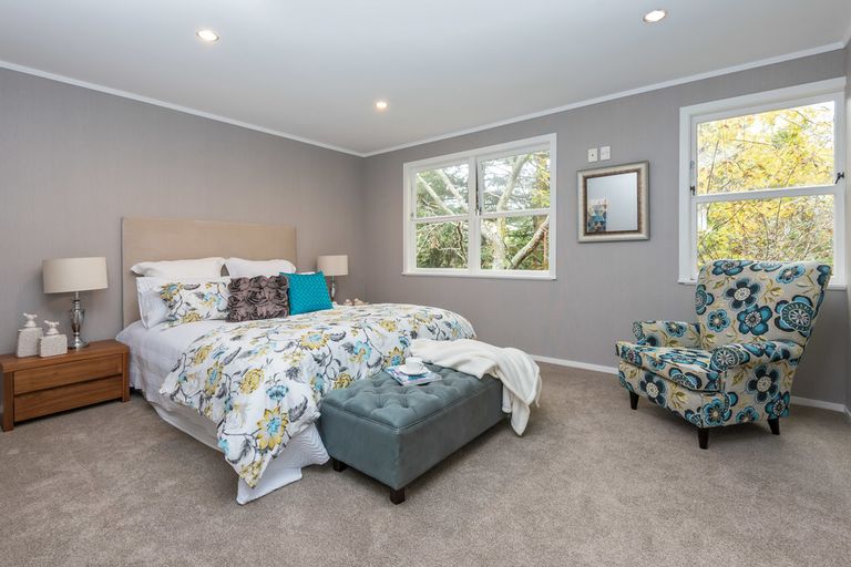 Photo of property in 12 Minerva Terrace, Cockle Bay, Auckland, 2014