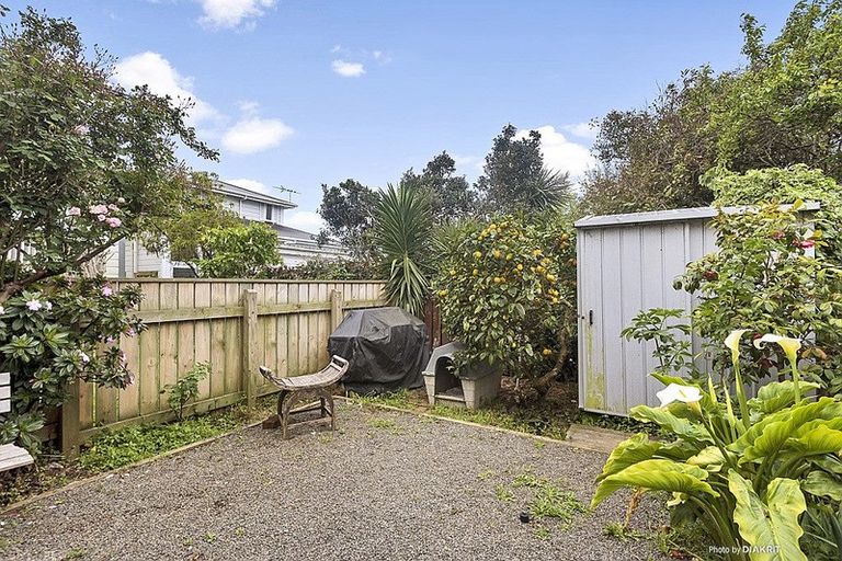 Photo of property in 15 Vallance Street, Kilbirnie, Wellington, 6022