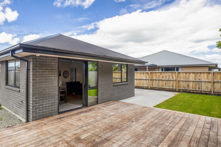 Photo of property in 3 Crossley Avenue, Woodend, 7610