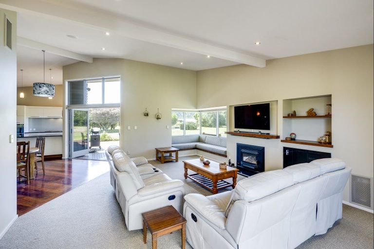 Photo of property in 18 Scarrott Road, Bay View, Napier, 4104