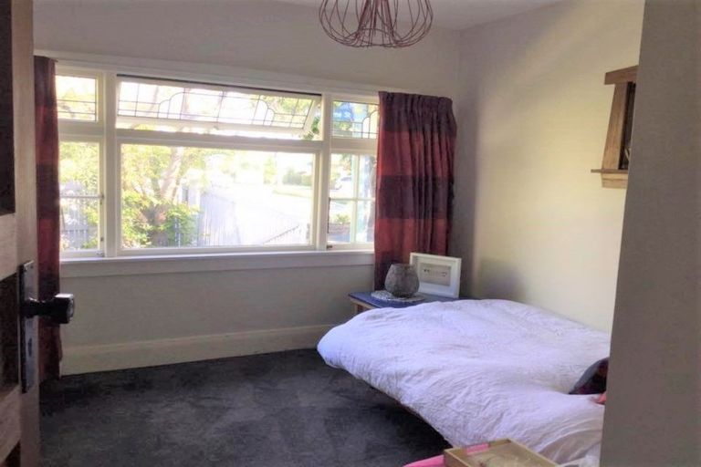 Photo of property in 1 Hawthorne Street, Strowan, Christchurch, 8052