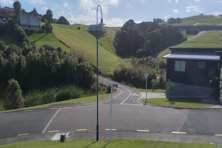 Photo of property in 3 Waterman Drive, Langs Beach, Waipu, 0582