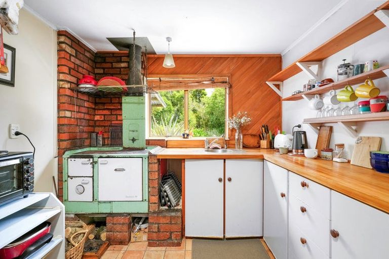 Photo of property in 14 Lookout Road, Parapara, Takaka, 7182