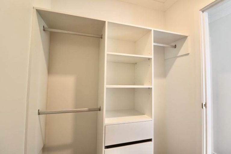 Photo of property in 210b Forrest Hill Road, Forrest Hill, Auckland, 0620