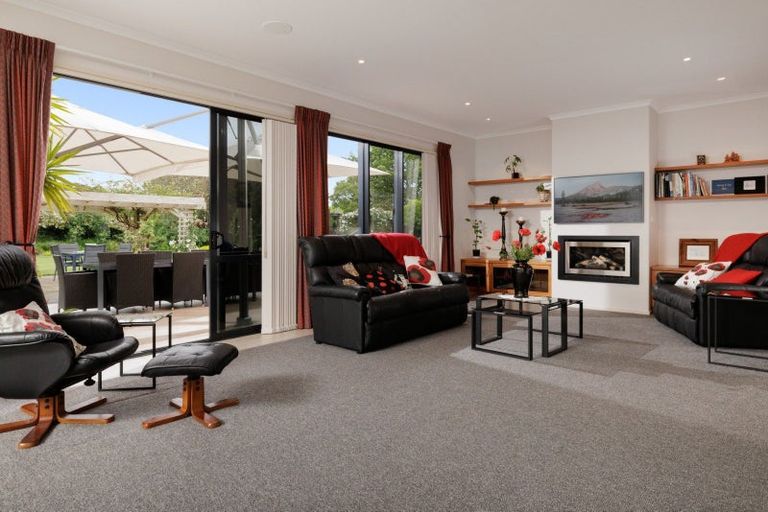 Photo of property in 6 Jason Place, Pyes Pa, Tauranga, 3112