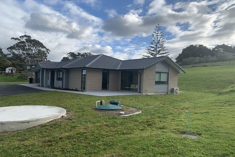 Photo of property in 984 Kaipara Flats Road, Kaipara Flats, Warkworth, 0984