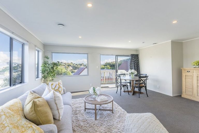 Photo of property in 35a Penryn Drive, Camborne, Porirua, 5026