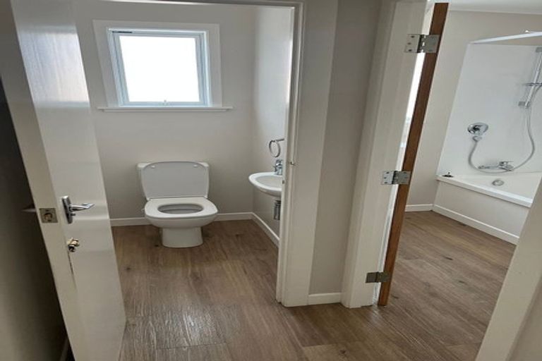 Photo of property in 15 Moselle Street, Island Bay, Wellington, 6023