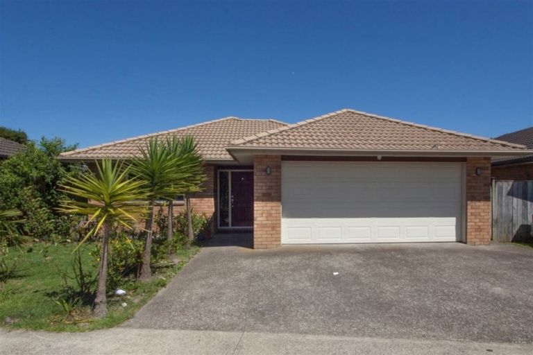 Photo of property in 2c Waikaukau Road, Glen Eden, Auckland, 0602