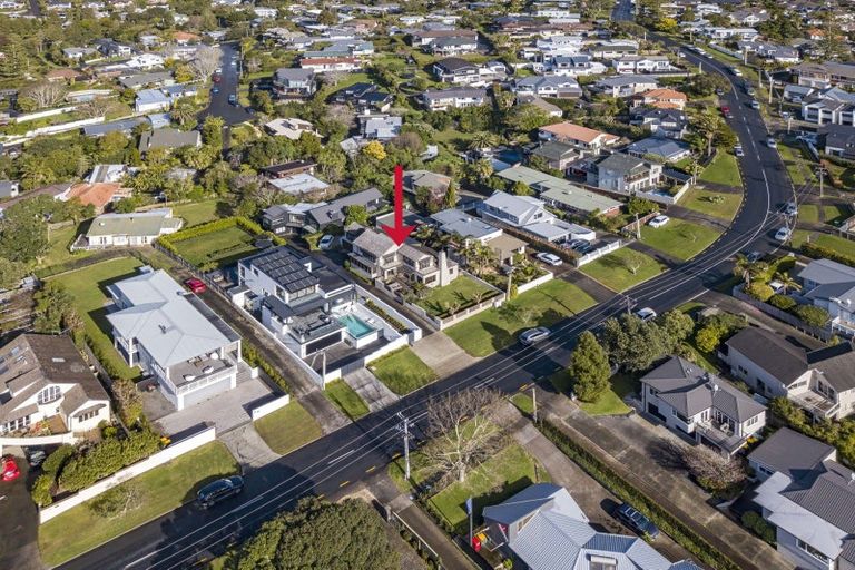 Photo of property in 26 Kowhai Road, Campbells Bay, Auckland, 0630