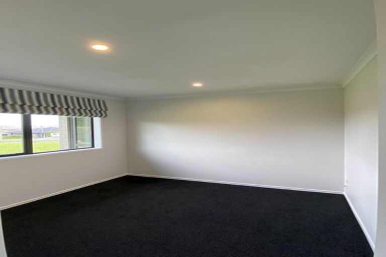 Photo of property in 18 Westmuir Crescent, Pokeno, 2402