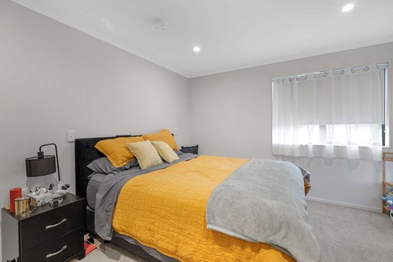 Photo of property in 49 Matairangi Avenue, Totara Heights, Auckland, 2105