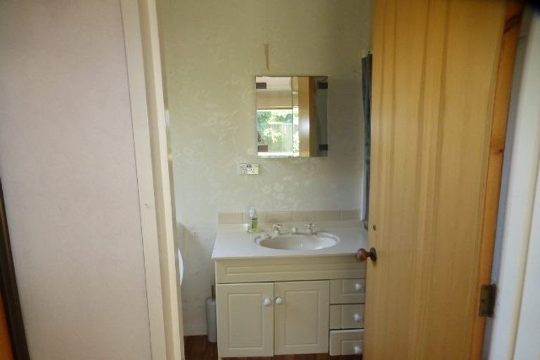 Photo of property in 76b Maidstone Road, Ilam, Christchurch, 8041