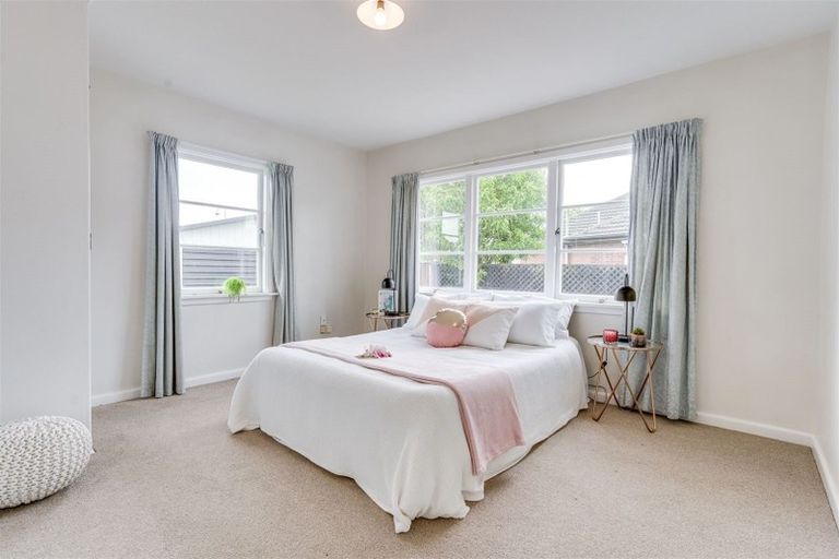Photo of property in 21 Wayside Avenue, Burnside, Christchurch, 8053