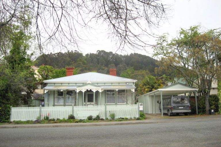 Photo of property in 38 Bronte Street, Nelson, 7010