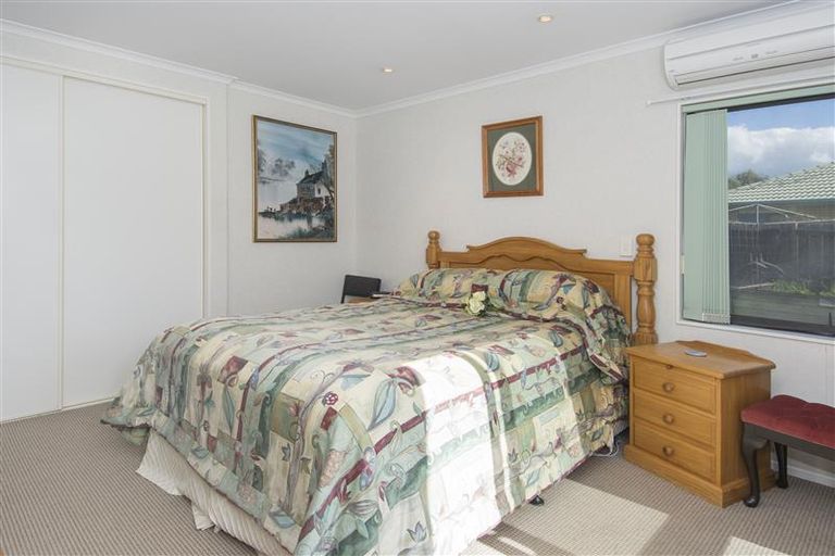 Photo of property in 3 Evergreen Glade, Papamoa Beach, Papamoa, 3118