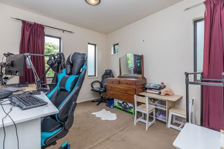 Photo of property in The Grange, 2/92 Bush Road, Albany, Auckland, 0632