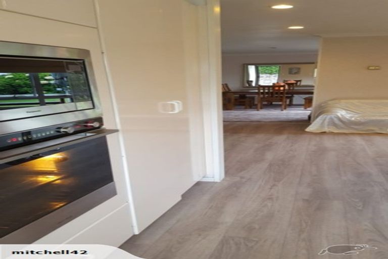 Photo of property in 10 Clare Street, Cambridge, 3434