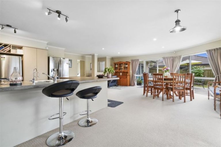 Photo of property in 6 Apollo Street, Otumoetai, Tauranga, 3110
