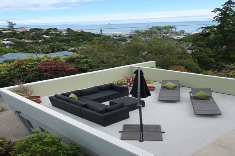 Photo of property in 16 Mount Pleasant Avenue, Beachville, Nelson, 7010