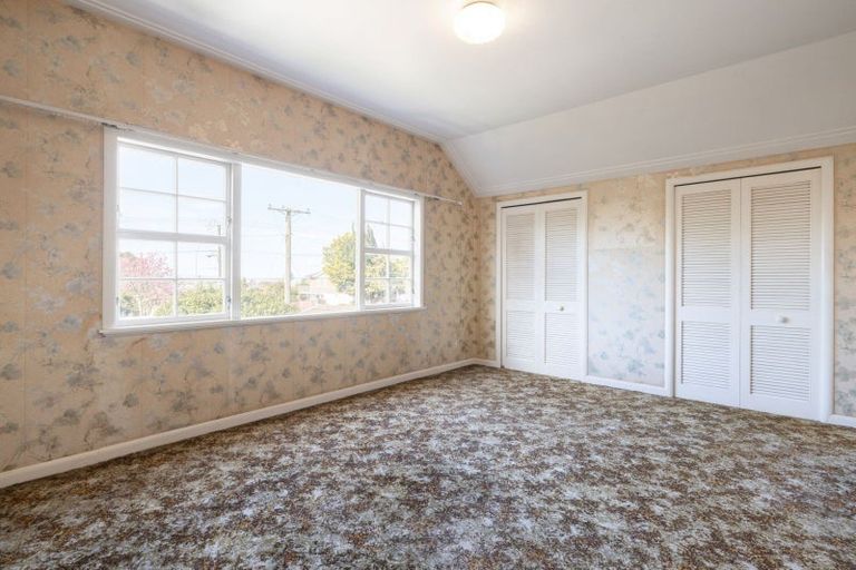 Photo of property in 52 Forest Lake Road, Forest Lake, Hamilton, 3200