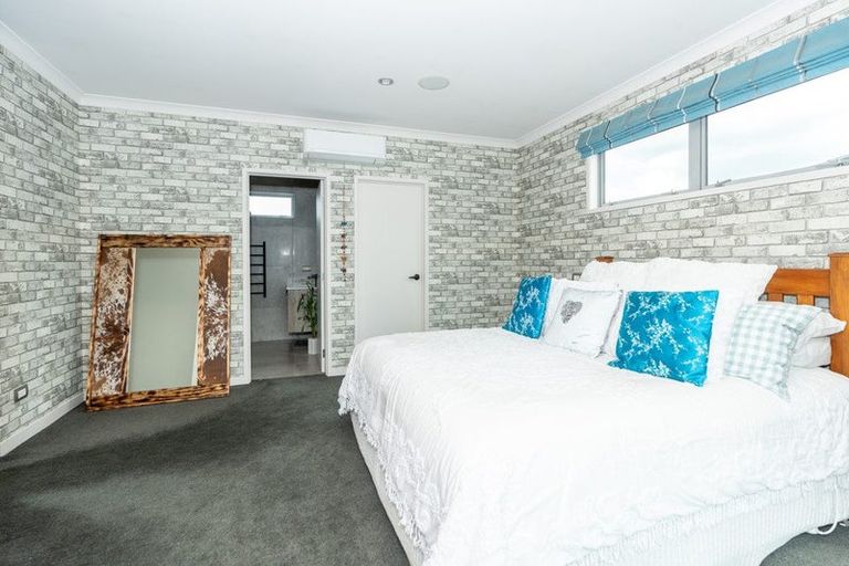 Photo of property in 10 Whistler Close, Rototuna North, Hamilton, 3210