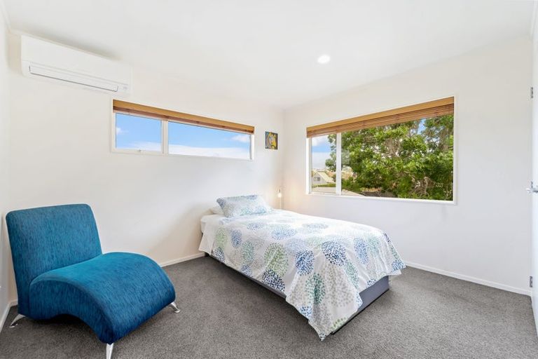 Photo of property in 16a Zealandia Road, Manly, Whangaparaoa, 0930