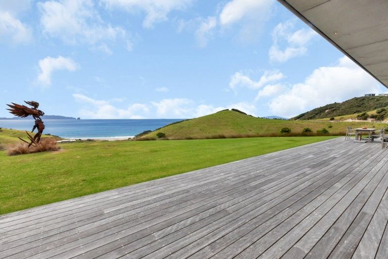 Photo of property in 28 Tangaroa Road, Mangawhai Heads, Mangawhai, 0505