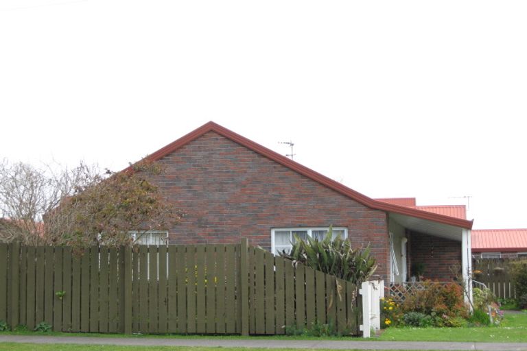 Photo of property in 20 Arawa Street, Welbourn, New Plymouth, 4312