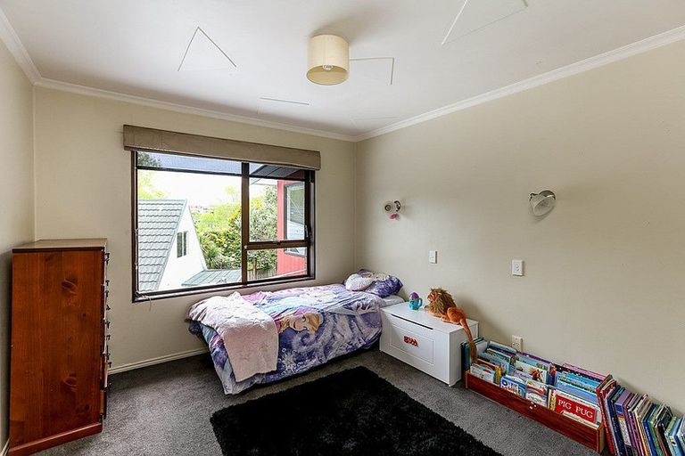 Photo of property in 7 Lombardy Place, Whalers Gate, New Plymouth, 4310
