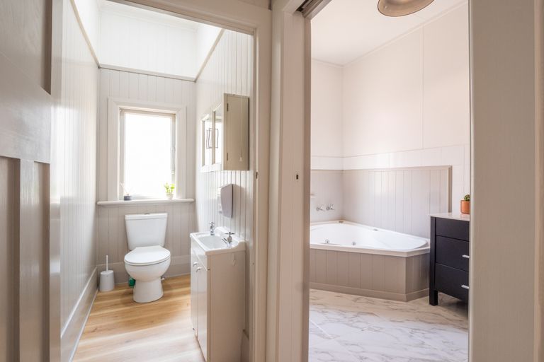 Photo of property in 32 Victoria Road, Saint Kilda, Dunedin, 9012