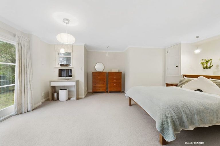 Photo of property in 11 Leveson Street, Strathmore Park, Wellington, 6022