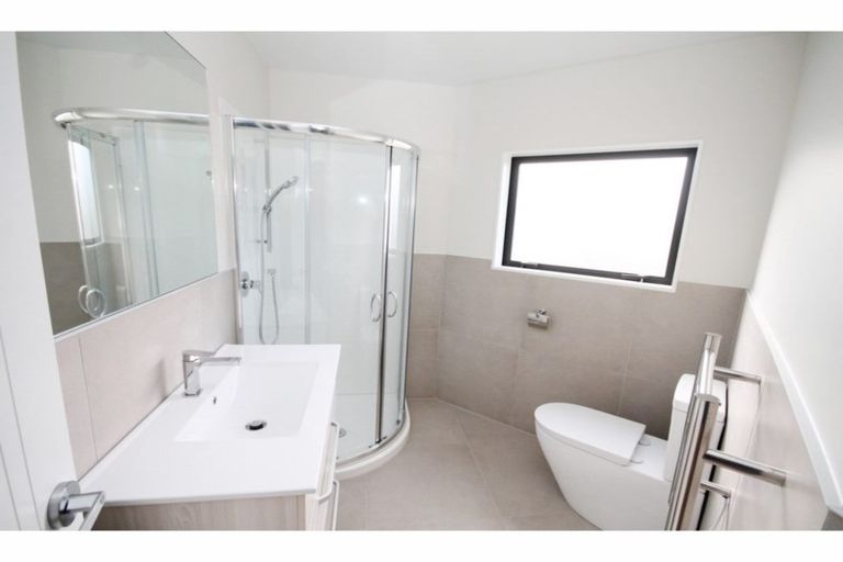 Photo of property in 20/79 Ranfurly Road, Alfriston, Auckland, 2105