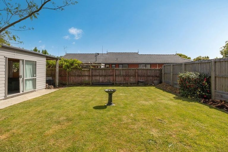 Photo of property in 41 Everest Street, Burnside, Christchurch, 8053