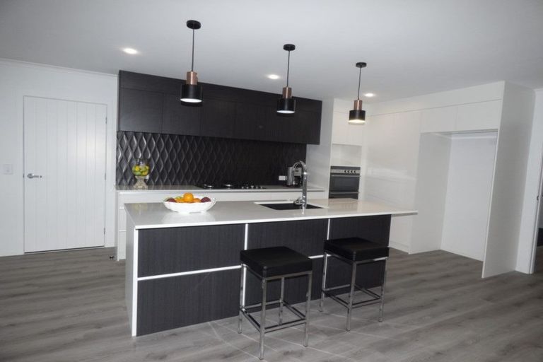 Photo of property in 4 Ellesmere Avenue, Bell Block, New Plymouth, 4312