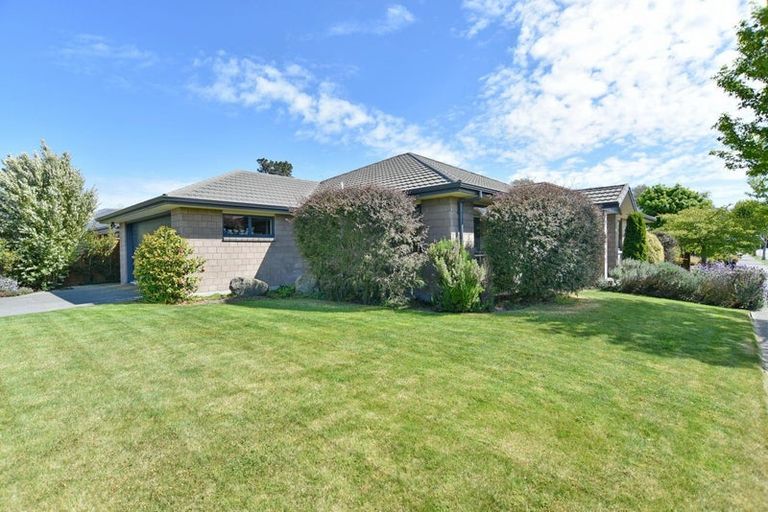 Photo of property in 11 Blackadder Road, Pegasus, 7612