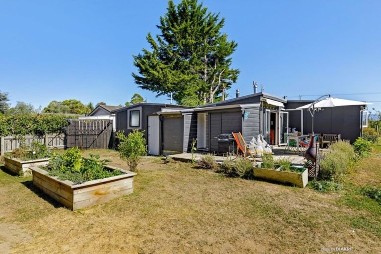 Photo of property in 56 Princess Street, Martinborough, 5711