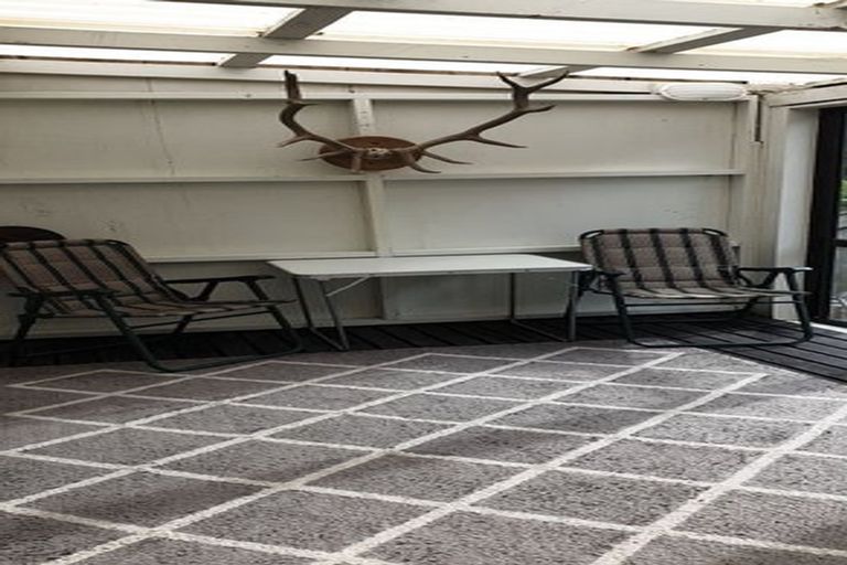 Photo of property in 58 Owhiro Bay Parade, Owhiro Bay, Wellington, 6023