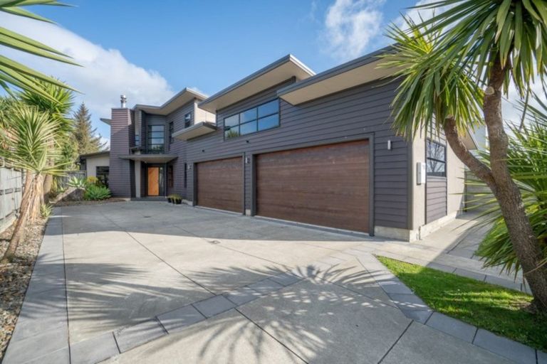 Photo of property in 430 College Street, Hokowhitu, Palmerston North, 4410